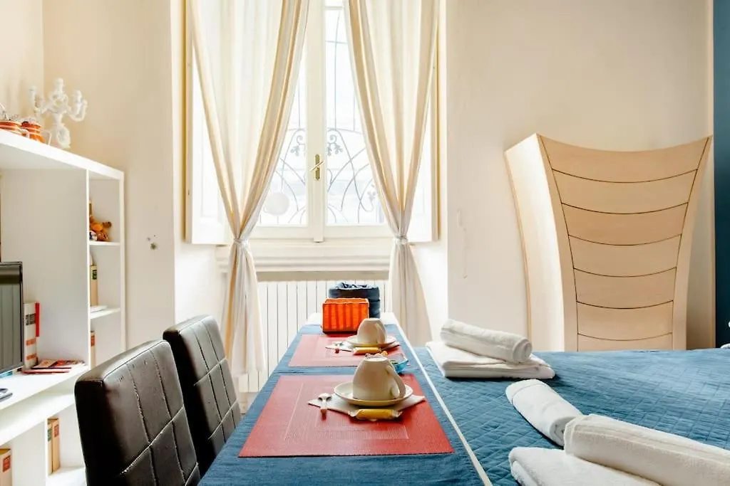 Гостевой дом Exquisite Stay Via Crema Милан