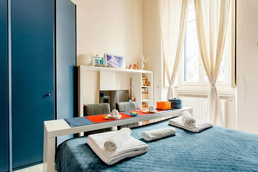 Exquisite Stay Via Crema Milan Guest house