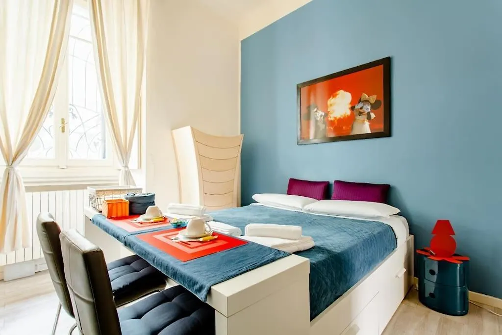 Exquisite Stay Via Crema Milan